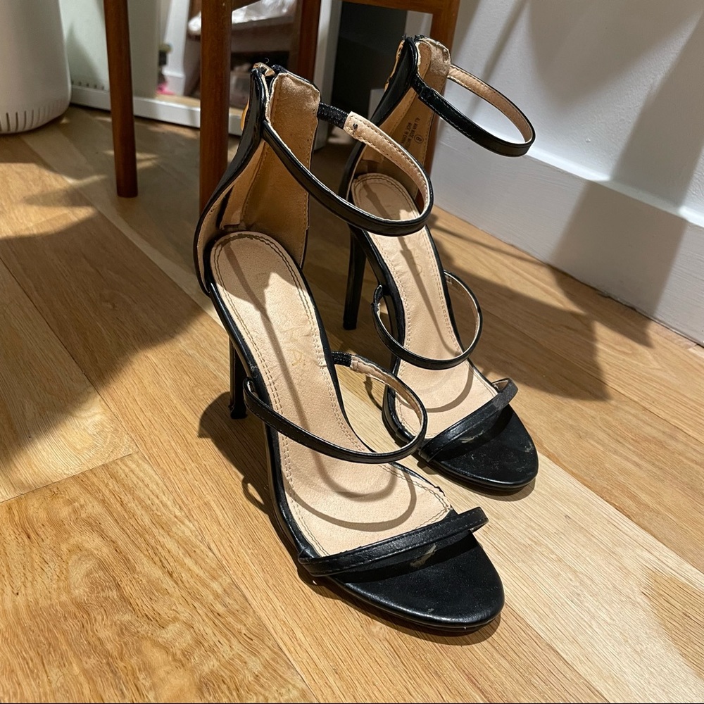 Strappy Black Liliana Heels